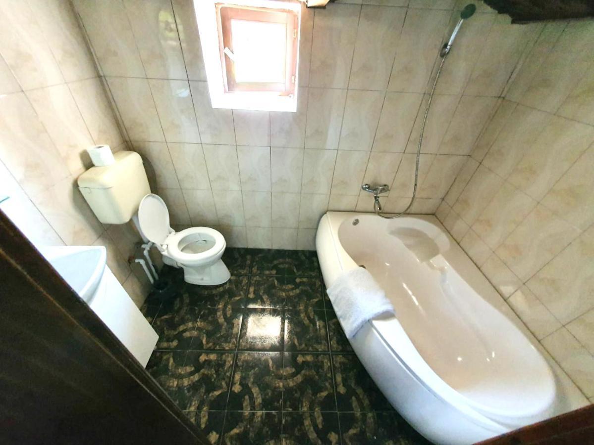 Casa Din Coltul Cetatii Villa Harman Bagian luar foto