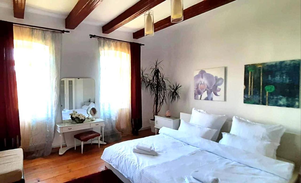 Casa Din Coltul Cetatii Villa Harman Bagian luar foto